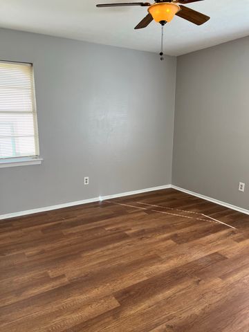 4293 Leland College Drive, Dallas, TX 75241