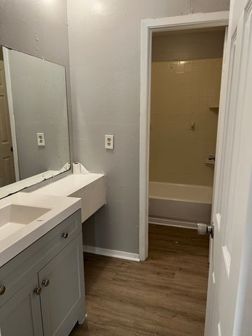 4293 Leland College Drive, Dallas, TX 75241