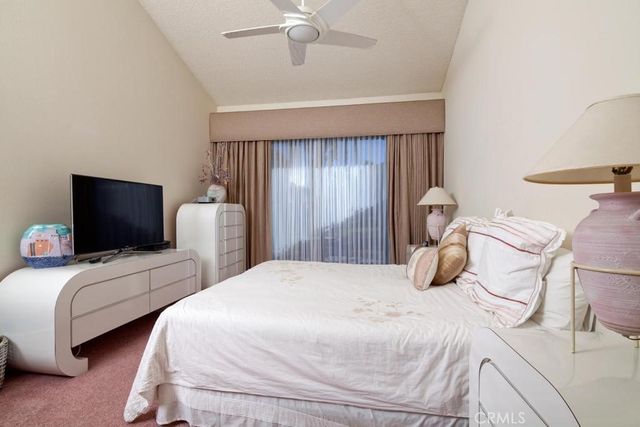 38613 Wisteria Drive, Palm Desert, CA 92211