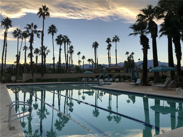 38613 Wisteria Drive, Palm Desert, CA 92211