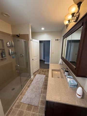 217 S 5th Street, Burlington, KS 66839