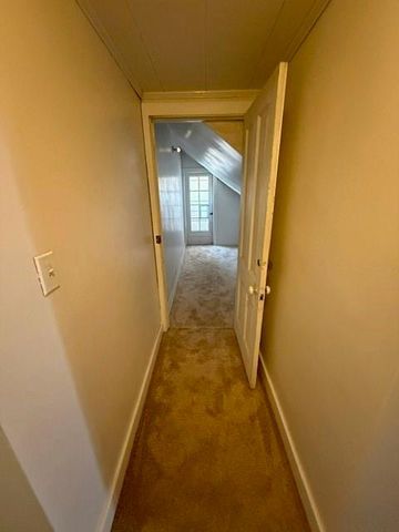 217 S 5th Street, Burlington, KS 66839