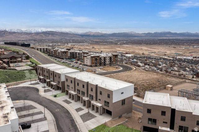 317 E ENDURANCE CIR, Draper, UT 84020