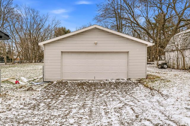 1628 S Spring Street, Mishawaka, IN 46544