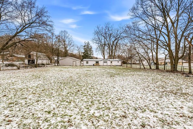 1628 S Spring Street, Mishawaka, IN 46544