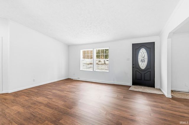 1628 S Spring Street, Mishawaka, IN 46544