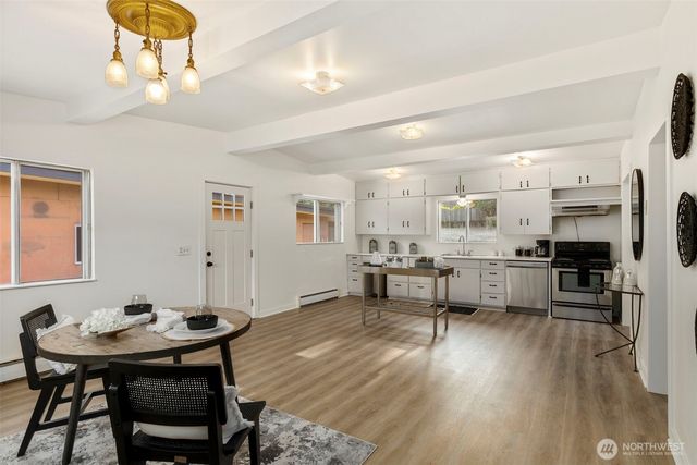 717 Twin View Place W, Bremerton, WA 98312