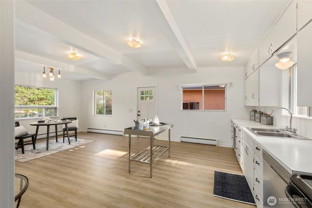 717 Twin View Place W, Bremerton, WA 98312