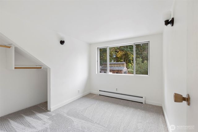 717 Twin View Place W, Bremerton, WA 98312