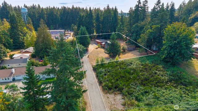 717 Twin View Place W, Bremerton, WA 98312