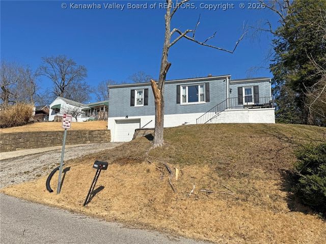 1716 Dudley Drive, Charleston, WV 25311