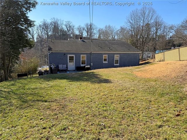 1716 Dudley Drive, Charleston, WV 25311