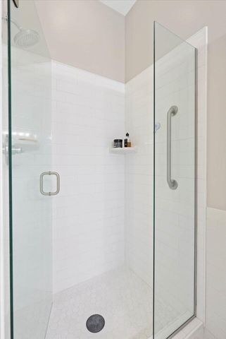 200 Manufacturers Rd Apt 707, Chattanooga, TN 37405