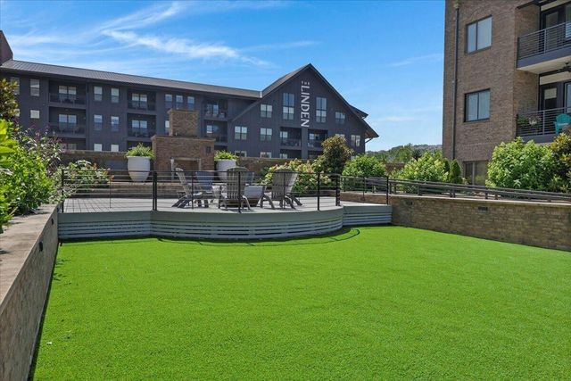 200 Manufacturers Rd Apt 707, Chattanooga, TN 37405