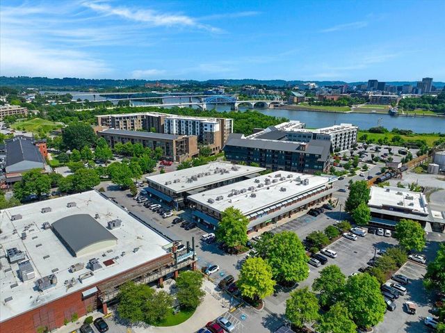 200 Manufacturers Rd Apt 707, Chattanooga, TN 37405