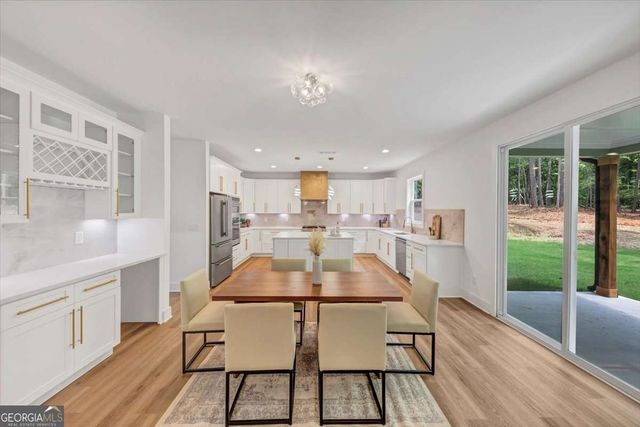 636 Harbour Shores Drive, Jackson, GA 30233