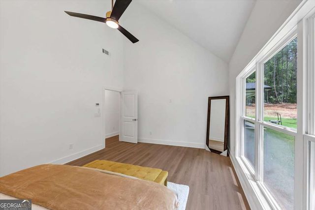 636 Harbour Shores Drive, Jackson, GA 30233