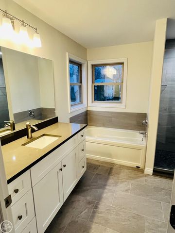 4901 Lorwood Drive, Kimball, MI 48074