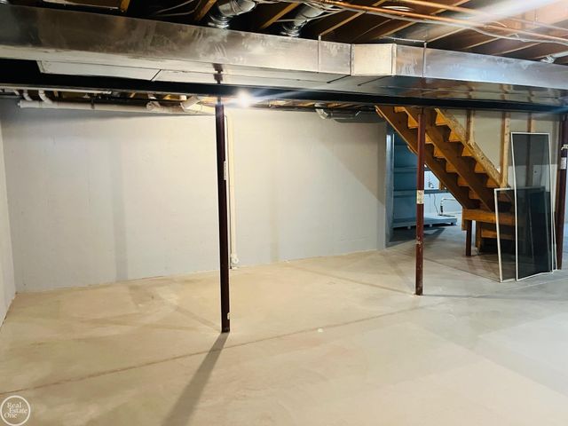 4901 Lorwood Drive, Kimball, MI 48074