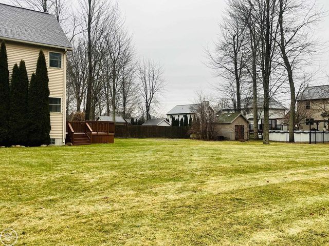 4901 Lorwood Drive, Kimball, MI 48074