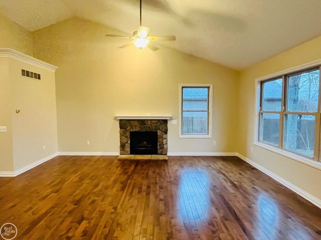 4901 Lorwood Drive, Kimball, MI 48074