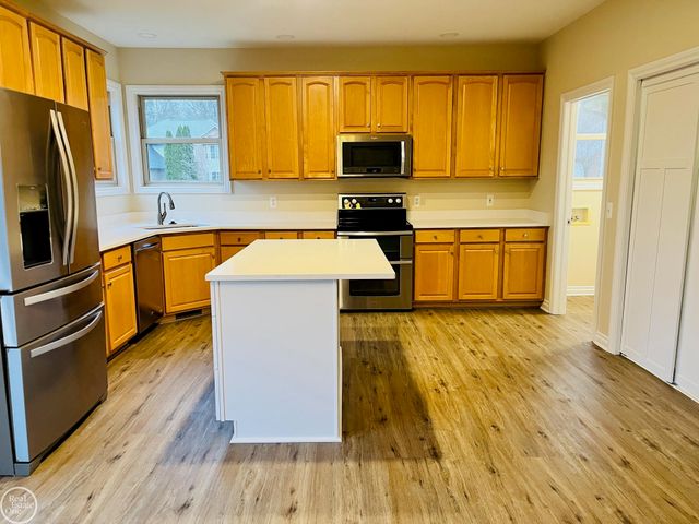 4901 Lorwood Drive, Kimball, MI 48074