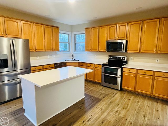 4901 Lorwood Drive, Kimball, MI 48074