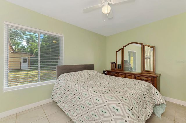 1420 19TH AVENUE W, Bradenton, FL 34205