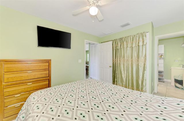 1420 19TH AVENUE W, Bradenton, FL 34205