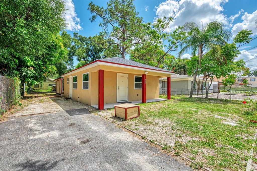 1420 19TH AVENUE W, Bradenton, FL 34205