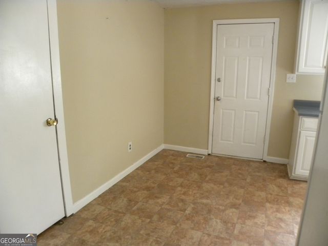 225 S Webb Street, Hartwell, GA 30643