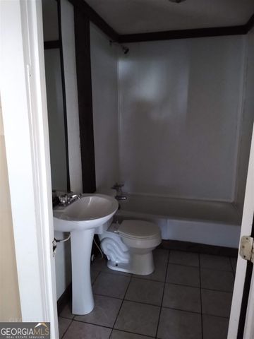 225 S Webb Street, Hartwell, GA 30643