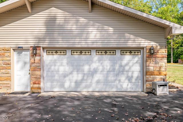 4194 E West Point Court, Martinsville, IN 46151