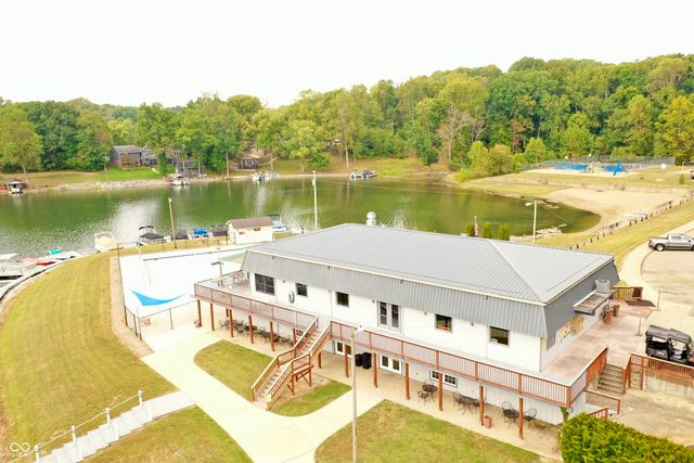 4194 E West Point Court, Martinsville, IN 46151