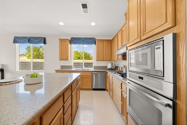 39555 Freemark Abbey, Murrieta, CA 92562