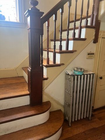 34 Ridlon Rd, Boston, MA 02136