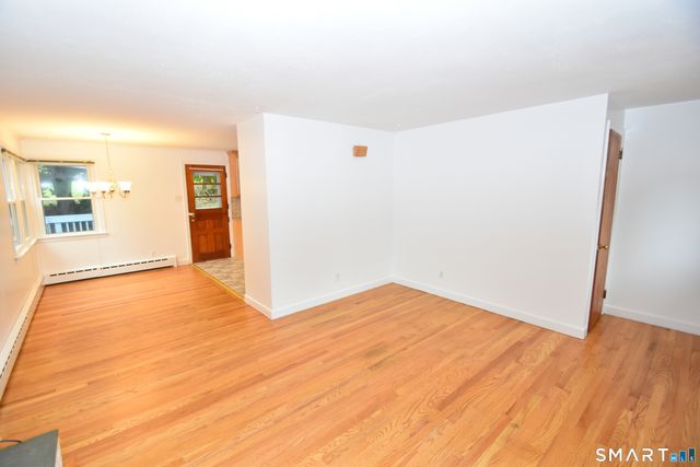 16 Echo Drive, Vernon, CT 06066