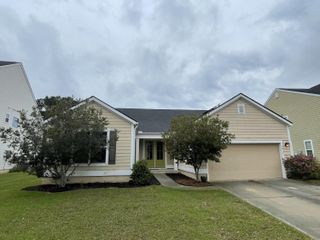 1213 Raven Road, Hanahan, SC 29410
