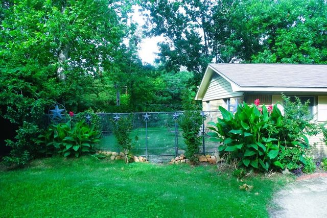 411 Brookwood Drive, Woodway, TX 76712