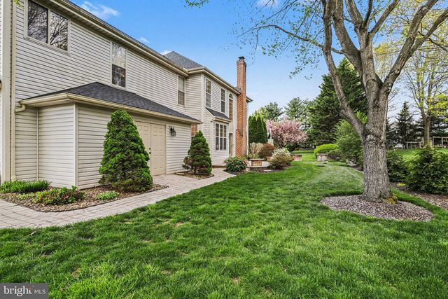 9 N ALYDAR BLVD, Dillsburg, PA 17019
