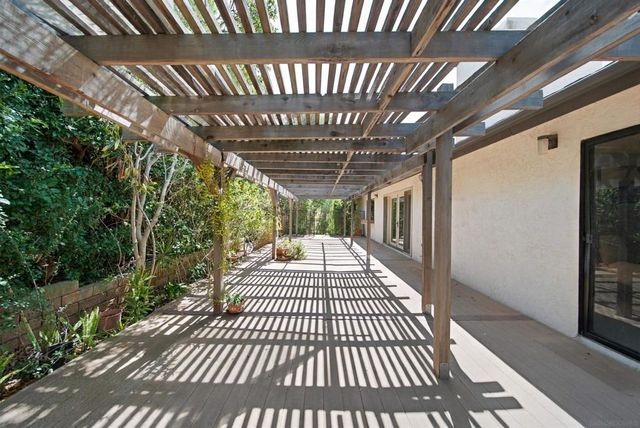 3537 Ybarra Rd, Spring Valley, CA 91978