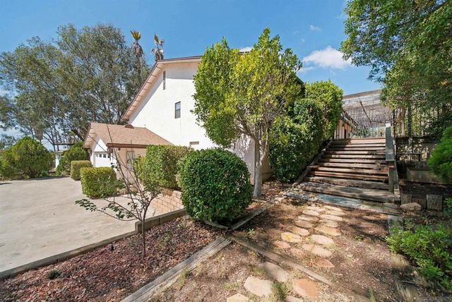 3537 Ybarra Rd, Spring Valley, CA 91978