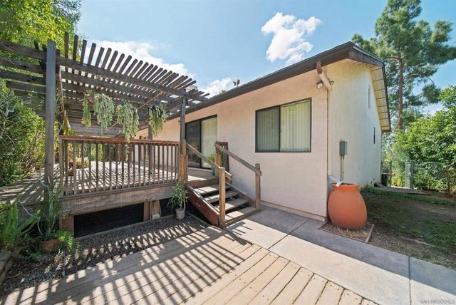 3537 Ybarra Rd, Spring Valley, CA 91978