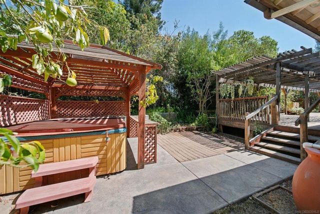 3537 Ybarra Rd, Spring Valley, CA 91978