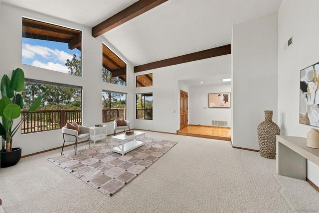 3537 Ybarra Rd, Spring Valley, CA 91978