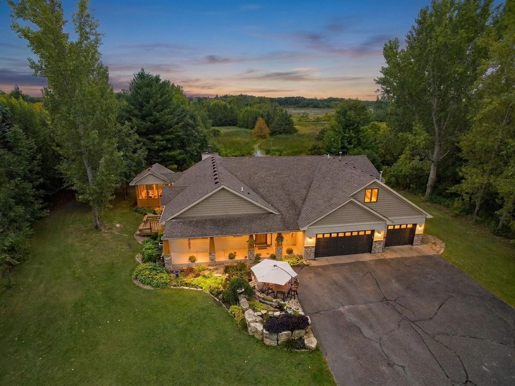 10243 John Trail, Chisago City, MN 55013 — photo 2