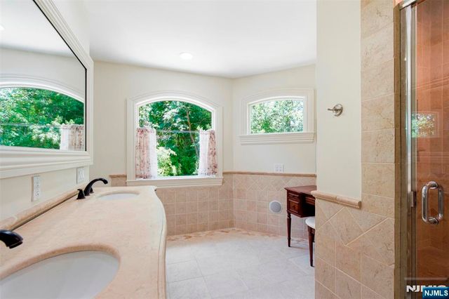 2604 Cleveland Avenue, Twp Of Washington, NJ 07676