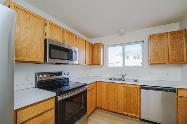 13049 Crimson Clover Lane, Eden Prairie, MN 55347