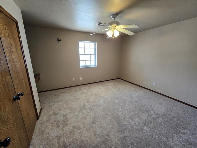 10900 Abbeywood, Oklahoma City, OK 73170