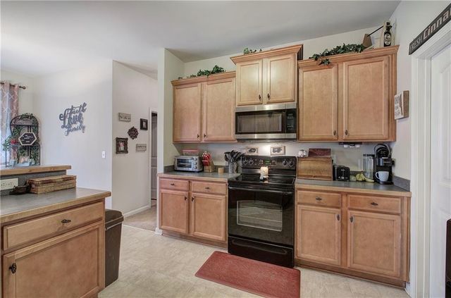 12 Maple Grove Drive, Adairsville, GA 30103